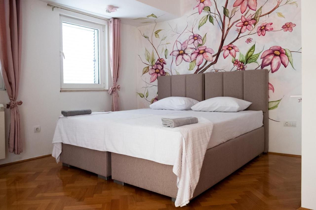 Guest House Mrvaljevic Budva Eksteriør billede
